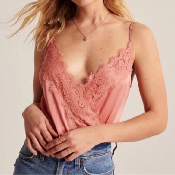 Abercrombie & Fitch Pink Lace Bodysuit Cami Small - Picture 1 of 7